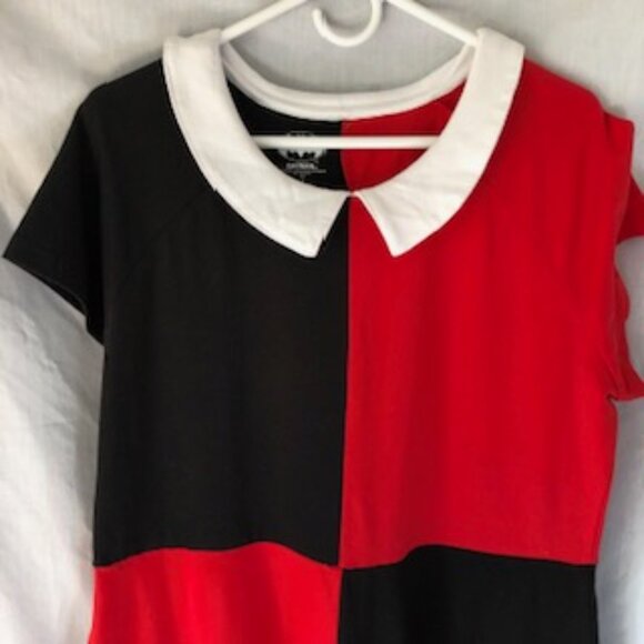 NWT Torrid Batman Dress 2X Red Black DC Comics Harley Quinn Decor. Halloween! - Picture 5 of 7